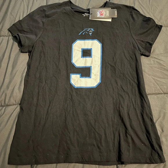 Nike Tops - Carolina Panthers Nike Tee